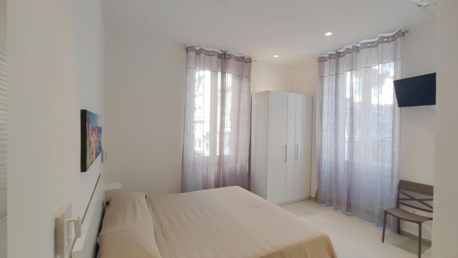 Barby 1 Hotel ลาสเปเซีย ภายนอก รูปภาพ