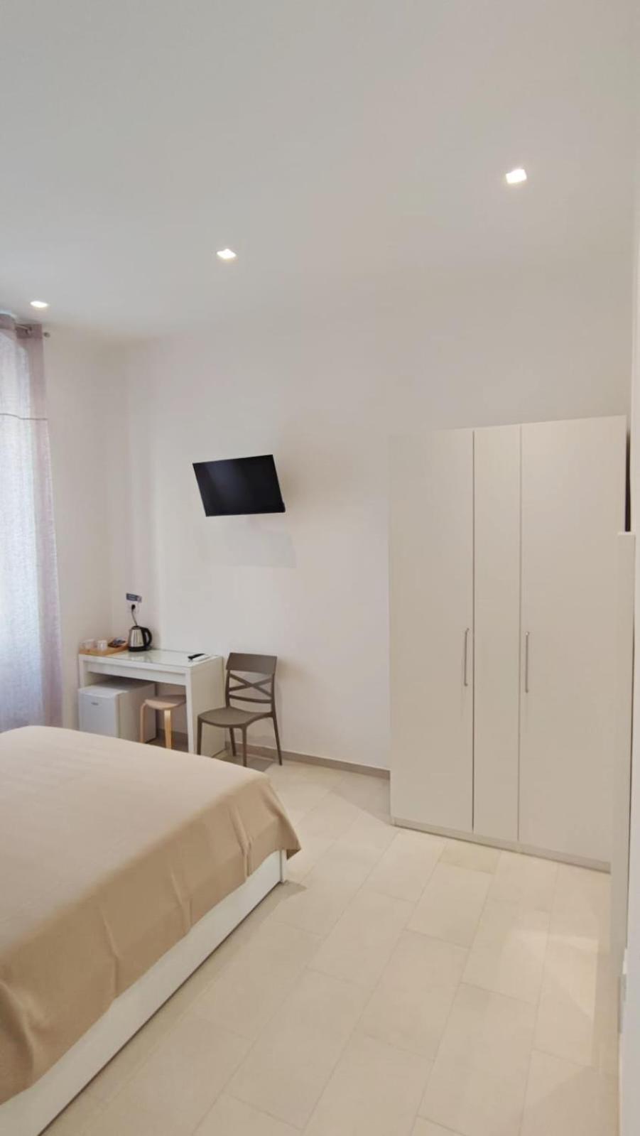 Barby 1 Hotel ลาสเปเซีย ภายนอก รูปภาพ