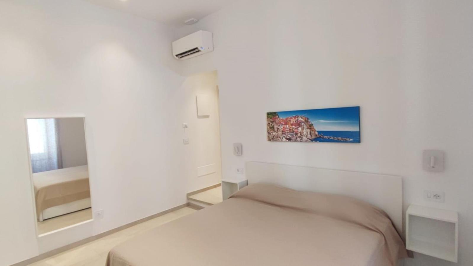 Barby 1 Hotel ลาสเปเซีย ภายนอก รูปภาพ